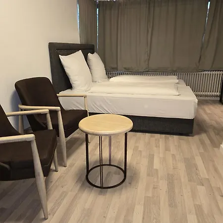 Nicole * באד בוונסן